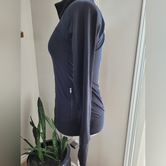 GAP Fit long sleeve zip up jacket - Picture 3 of 8